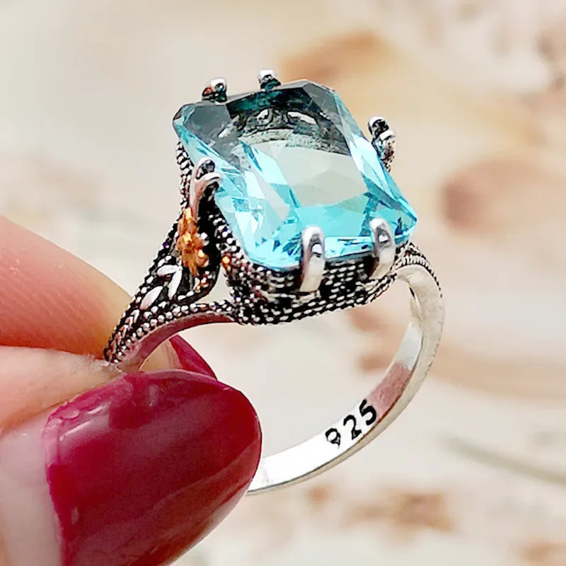 Women's Jewelry S925 Silver Ring High Sea Blue Topaz Ring Two-Tone Flower Ring