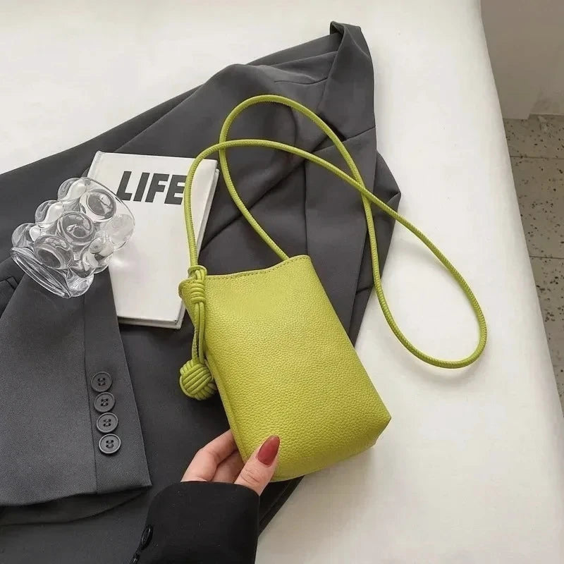 Women Handbags Female Pu Leather Shoulder Bags Luxury Large Capacity Crossbody Bags Solid Flap for Women Portable Phone Purse