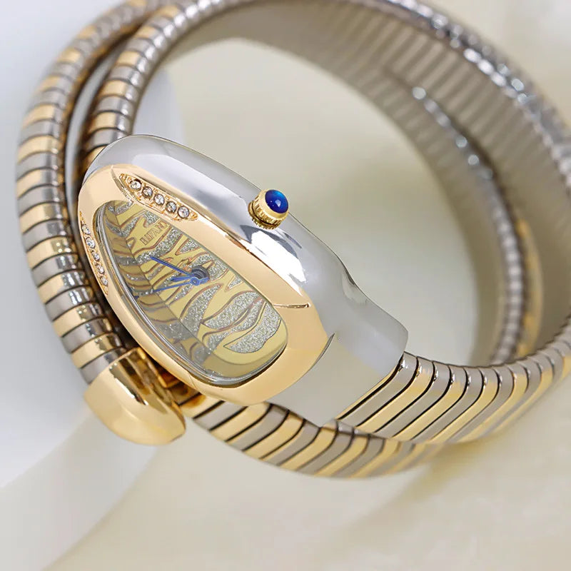 New Top Women's Watches Snake Shape Creative Design Pattern Dial Women's Watches Quartz Ladies Watch Fashion Unique Wristwatch