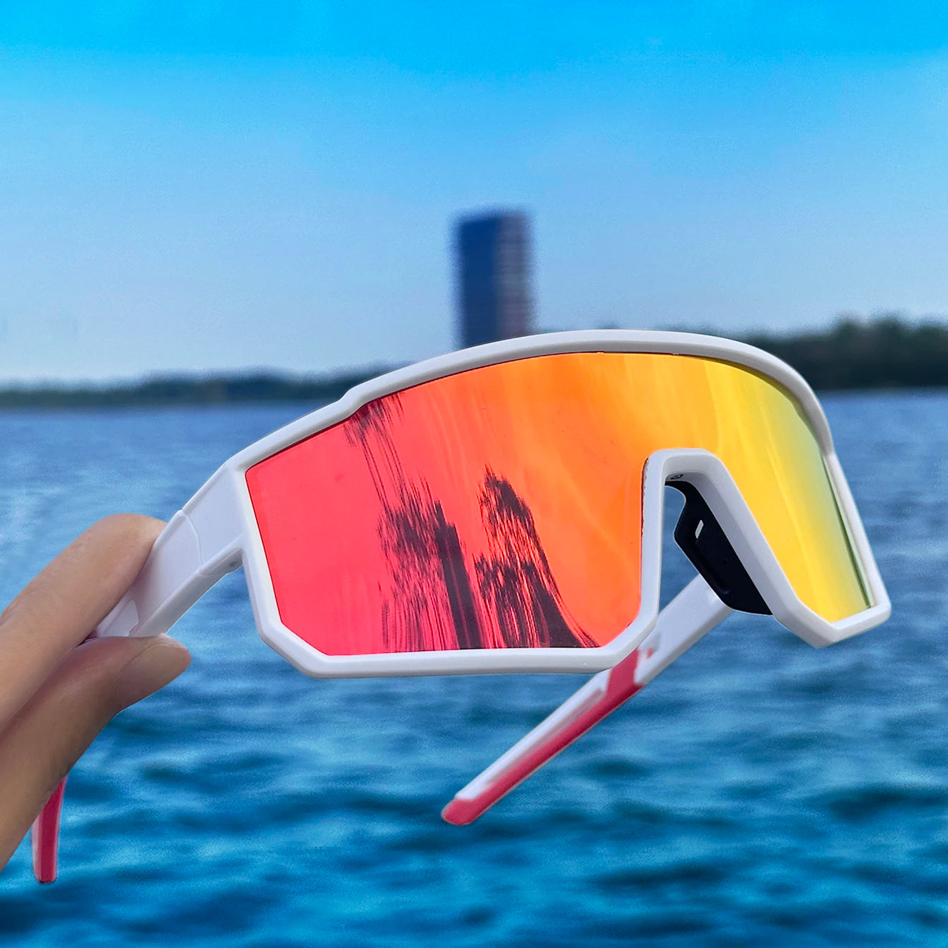 Trendy Fishing Sunglasses for Men and women Casual Windproof Eyewear with UV Protection for Outdoor Sports, Running Cycling