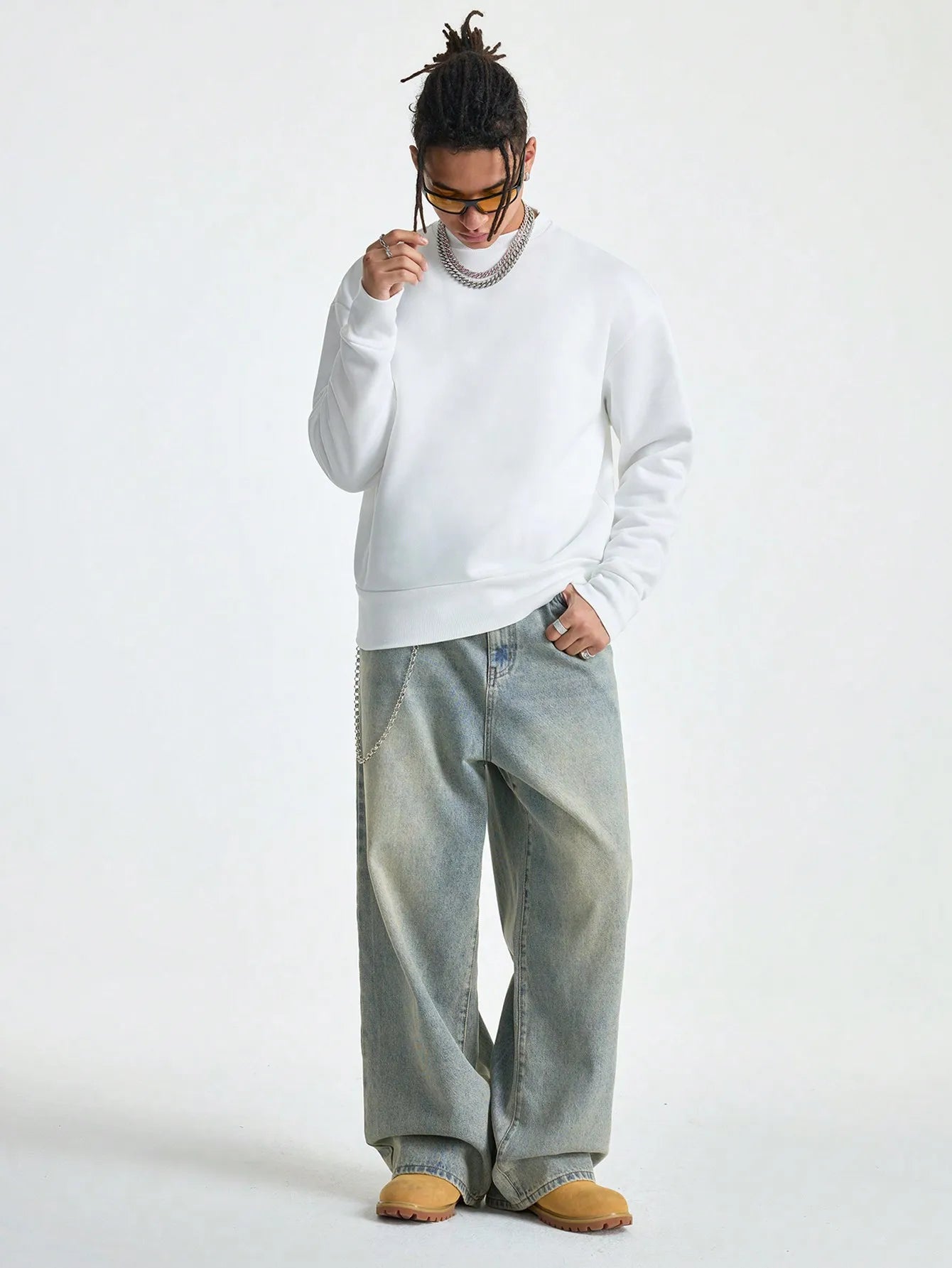 Manfinity EMRG Men's Light Blue Washed Retro Loose Wide Leg Jeans