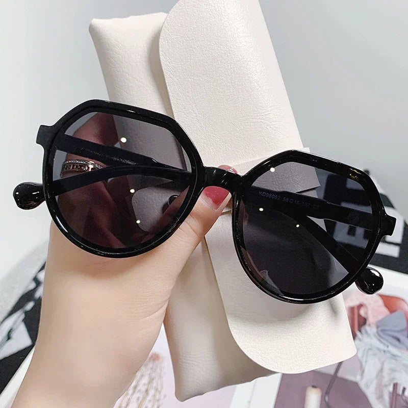 Sunglasses for Women Geometry Shape Frame Fashion Glasses Vintage Big Sunshades Shades Очки Солнечные Женские Очки 선글라스