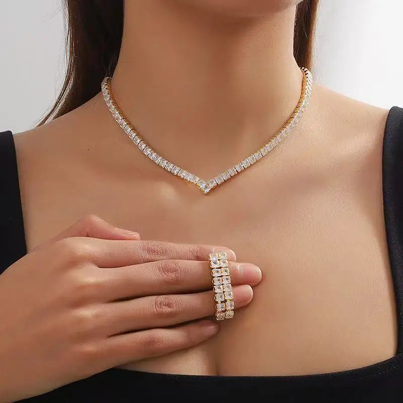 Fashionable women's necklace, hand jewelry, earrings, rings, wedding jewelry 3-piece set, fashionable and simple wedding jewelry