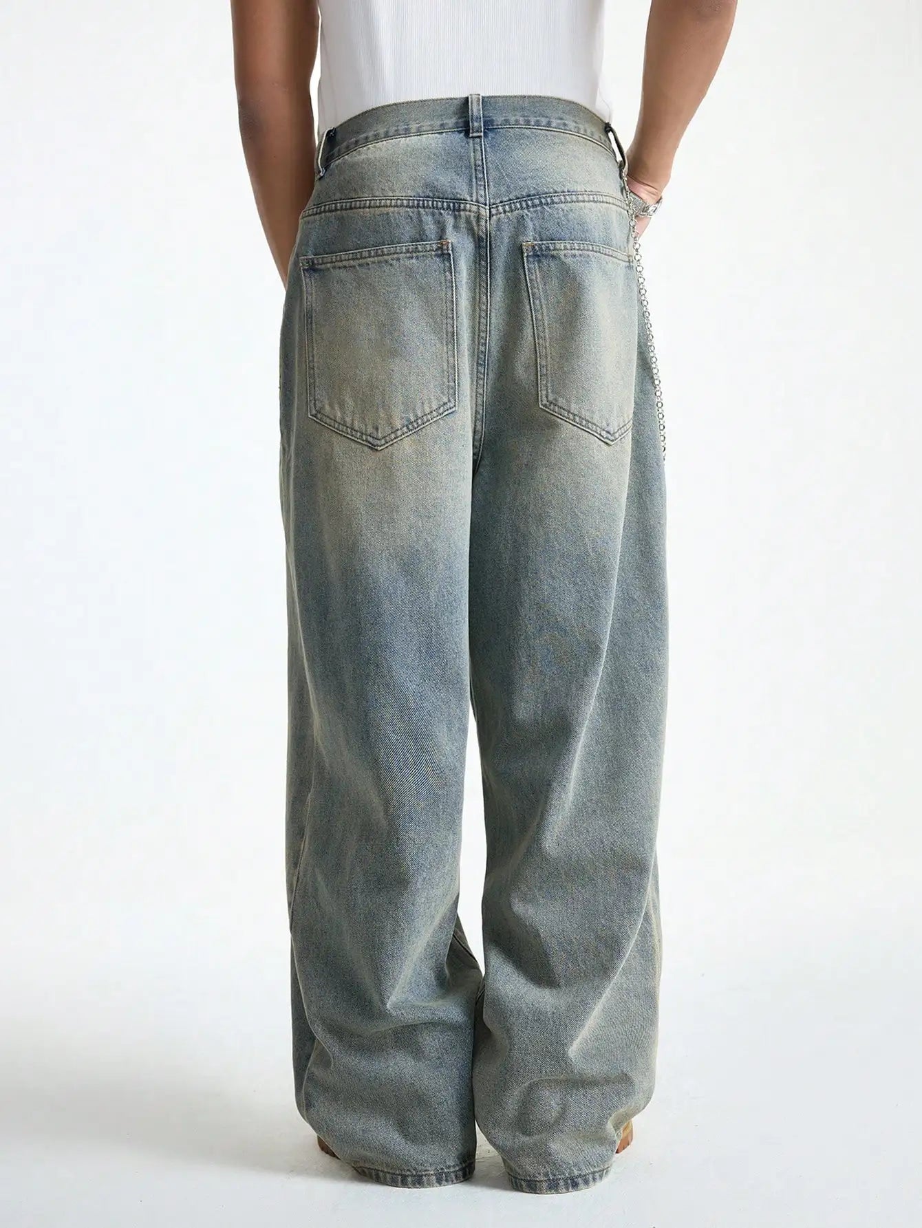 Manfinity EMRG Men's Light Blue Washed Retro Loose Wide Leg Jeans