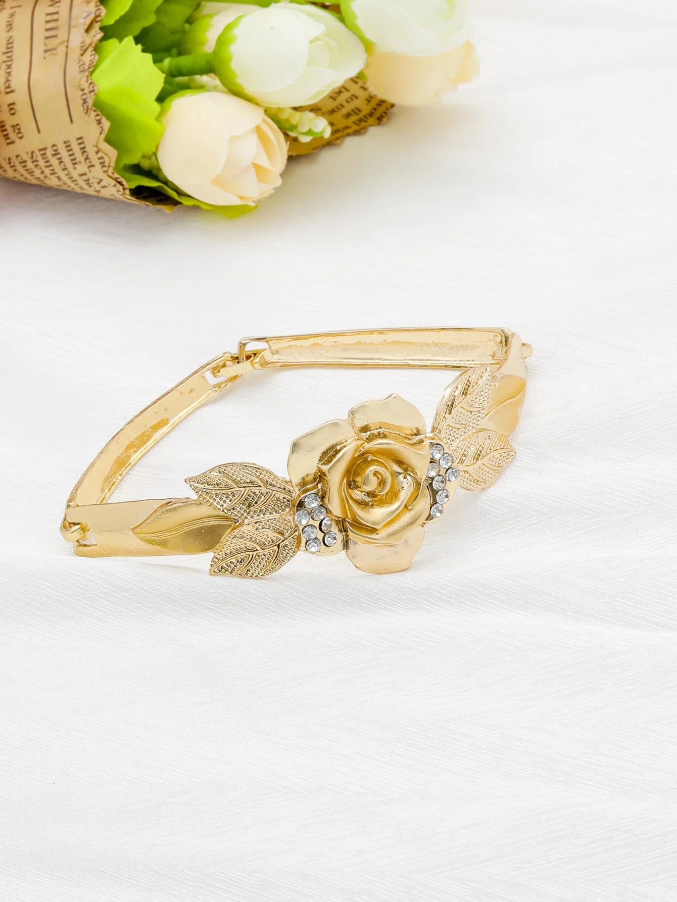 Jewelry Sets for Women Flower Pendant Necklace 18k Gold Plated Fashion Design Earring Bracelet Ring Sets Exquisite Gifts