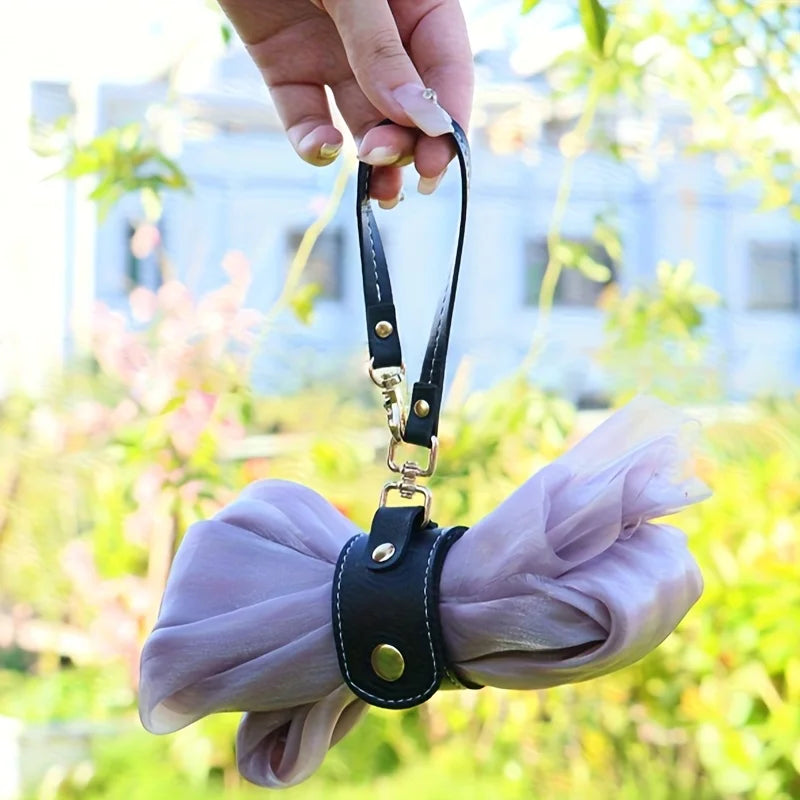 Travel Accessories Clip - Multifunctional Scarf, Glove and Hat Holder, Suitable for Suitcases and Bags, Fashionable Round Design